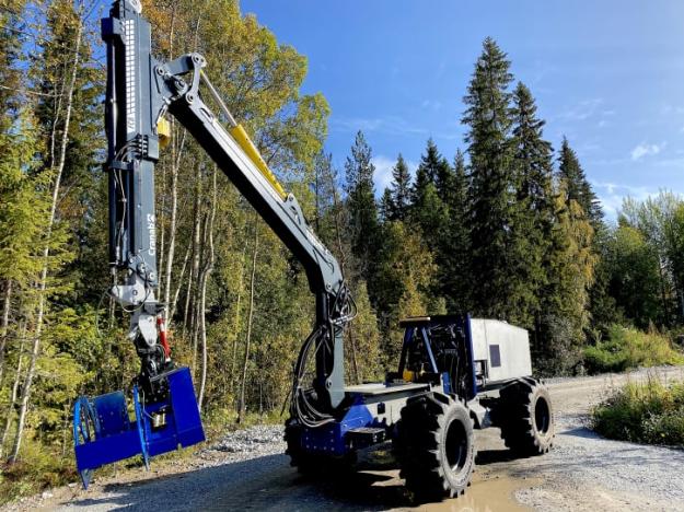 Den självkörande skogsmaskin som konstruerats och byggts vid Luleå tekniska universitet är nu klar och redo att testas i fält.
