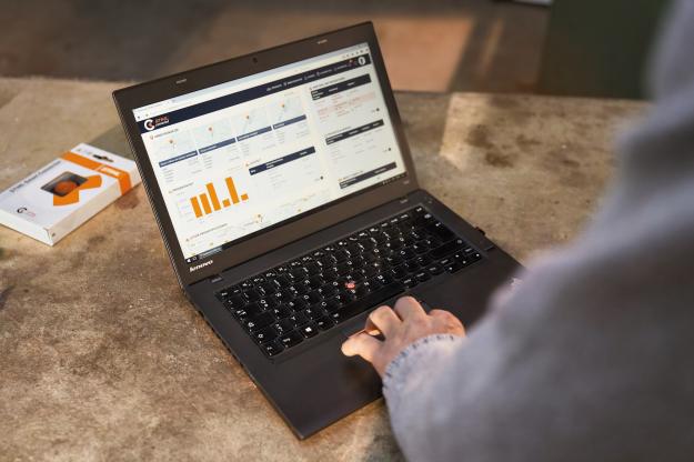 Med elektroniska sensorn STIHL Smart Connector, STIHLs app och portalen STIHL Connect Pro Portal för professionella användare kommer användarna ha tillgång till värdefull användningsstatistik, historik och en direktkoppling till återförsäljare för maskinservice.